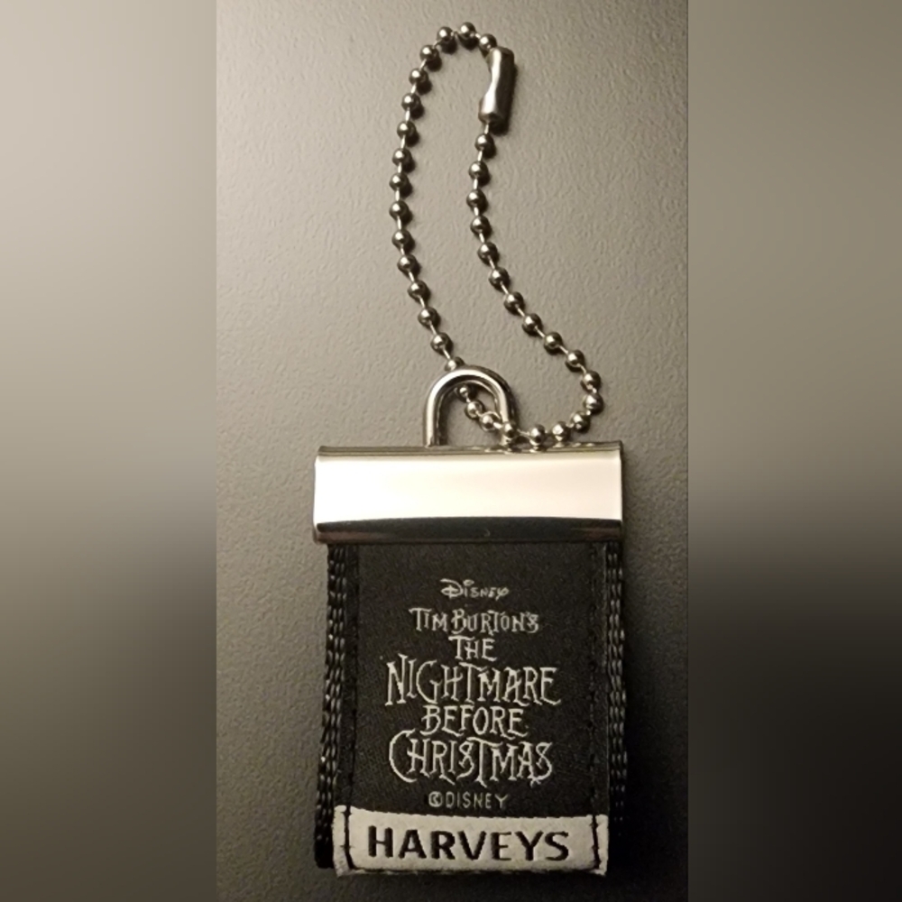 Harveys Seatbelt Nightmare Before Christmas Hang Tag